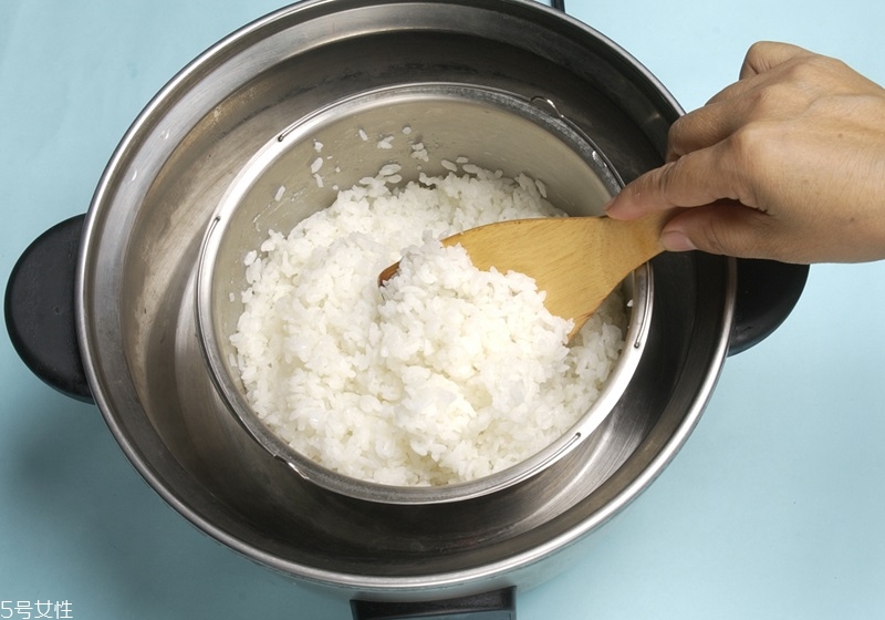 米飯怎么煮好吃 5個煮米飯好吃的技巧 米飯怎么煮好吃 5個煮米飯好吃的技巧