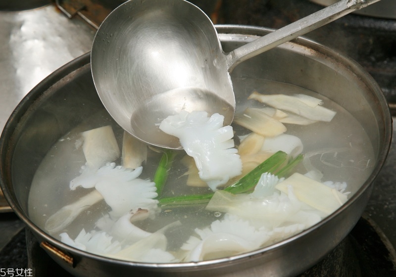 魷魚(yú)怎么做嫩 魷魚(yú)怎么處理不硬 魷魚(yú)怎么做嫩 魷魚(yú)怎么處理不硬