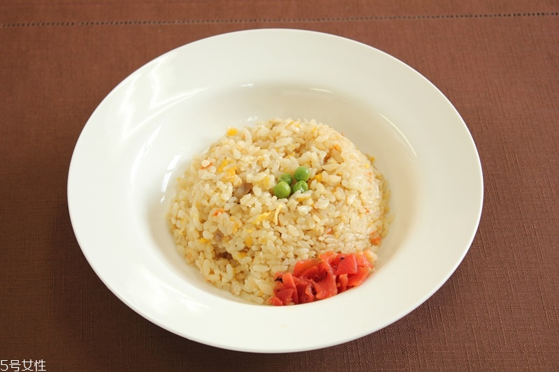 米飯怎么煮好吃 5個煮米飯好吃的技巧 米飯怎么煮好吃 5個煮米飯好吃的技巧