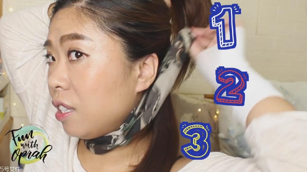 扎馬尾怎么帶發(fā)帶 怎么用發(fā)帶扎馬尾 扎馬尾怎么帶發(fā)帶 怎么用發(fā)帶扎馬尾