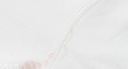 新生兒睡衣怎么選 寶寶睡衣注意6個要點 新生兒睡衣怎么選 寶寶睡衣注意6個要點