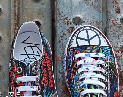 vetements涂鴉帆布鞋多少錢_在哪買？