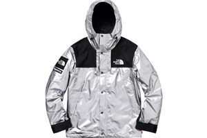 supreme聯(lián)名tnf銀色沖鋒衣多少錢？