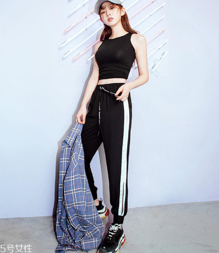 運動風怎么搭配更時髦？運動風搭配推薦