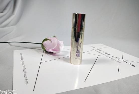 雅芳VC美白祛斑精華怎么用 雅芳VC美白祛斑精華使用步驟 雅芳VC美白祛斑精華怎么用 雅芳VC美白祛斑精華使用步驟