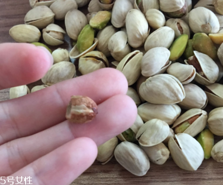 開心果會(huì)不會(huì)上火？上火能吃開心果嗎？