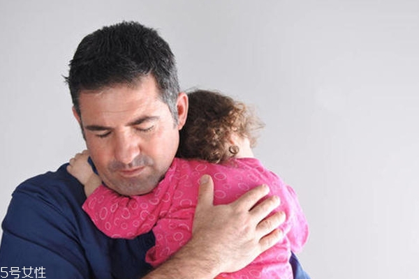 怎么讓寶寶更聰明 3個(gè)簡(jiǎn)單動(dòng)作讓寶寶更聰明 怎么讓寶寶更聰明 3個(gè)簡(jiǎn)單動(dòng)作讓寶寶更聰明