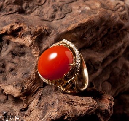 瑪瑙戒指一般多少錢(qián)？瑪瑙戒指正常價(jià)位