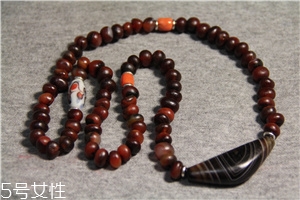 瑪瑙項(xiàng)鏈一般多少錢？瑪瑙項(xiàng)鏈?zhǔn)袌?chǎng)價(jià)位