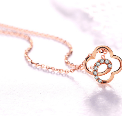 項鏈是18k好還是24k好？項鏈18k和24k哪個好