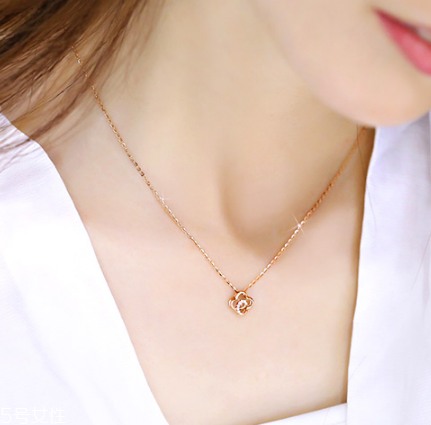 項鏈是18k好還是24k好？項鏈18k和24k哪個好