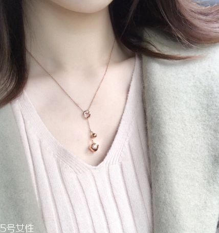 項(xiàng)鏈可以帶上飛機(jī)嗎？項(xiàng)鏈能不能上飛機(jī)