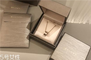 項(xiàng)鏈可以帶上飛機(jī)嗎？項(xiàng)鏈能不能上飛機(jī)