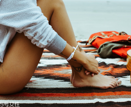 rastaclat小獅子手鏈正確戴法 rastaclat手鏈怎么戴 rastaclat小獅子手鏈正確戴法 rastaclat手鏈怎么戴