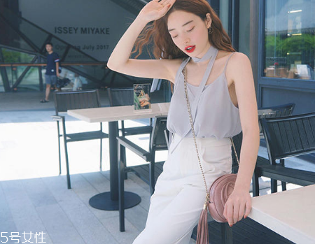 夏天約會穿什么衣服？夏天約會穿搭推薦