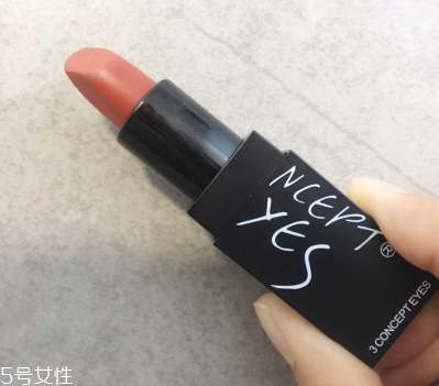 3ce口紅118什么顏色 3ce口紅118素顏上嘴圖 3ce口紅118什么顏色 3ce口紅118素顏上嘴圖