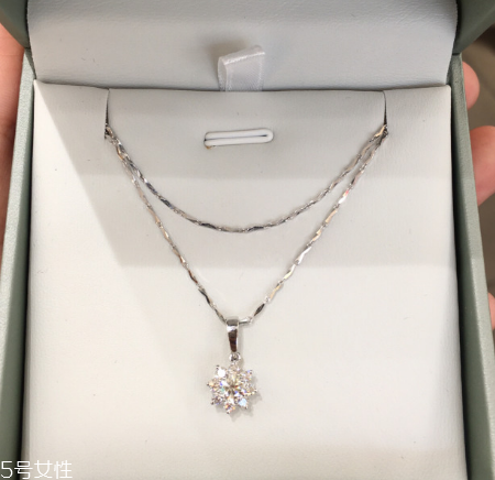 項(xiàng)鏈褪色怎么辦？項(xiàng)鏈退色處理方法