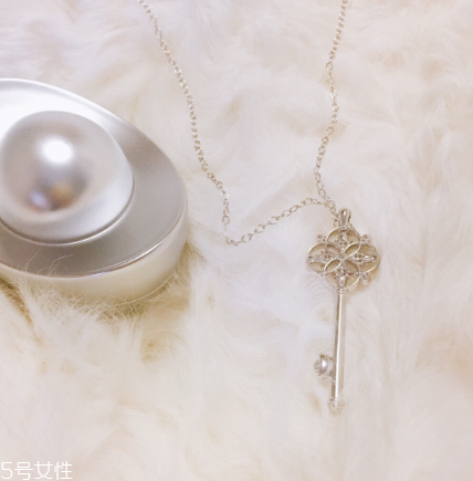 項(xiàng)鏈s925是什么金？s925項(xiàng)鏈屬于什么金