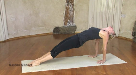 掰掰袖怎么瘦 6招瑜珈練成無(wú)贅肉手臂