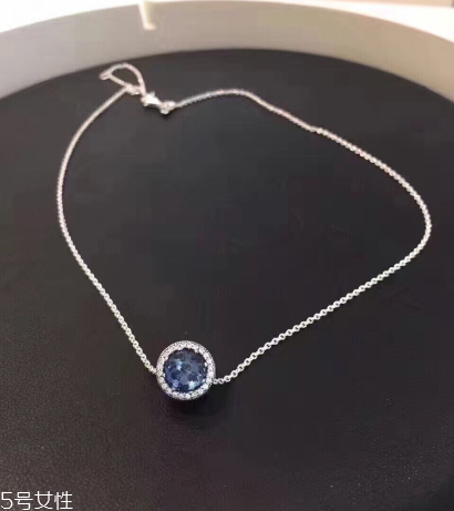 項(xiàng)鏈上有毛線怎么去除？項(xiàng)鏈上纏的毛線怎么清理