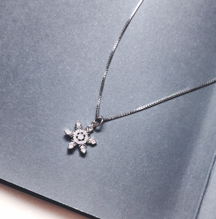 項(xiàng)鏈戴久了會(huì)變黑嗎？項(xiàng)鏈時(shí)間長了會(huì)變黑嗎