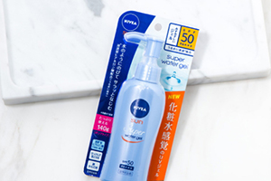 妮維雅防曬啫喱白瓶和藍(lán)瓶區(qū)別 妮維雅防曬啫喱白瓶和藍(lán)瓶區(qū)別