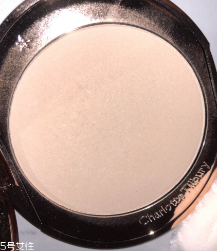 charlotte tilbury無暇極細(xì)蜜粉餅多少錢 ct極細(xì)無暇粉餅 charlotte tilbury無暇極細(xì)蜜粉餅多少錢 ct極細(xì)無暇粉餅