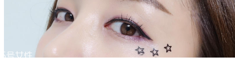 紫色妝容怎么畫 紫色妝容講解 紫色妝容怎么畫 紫色妝容講解