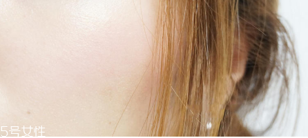 紫色妝容怎么畫 紫色妝容講解 紫色妝容怎么畫 紫色妝容講解