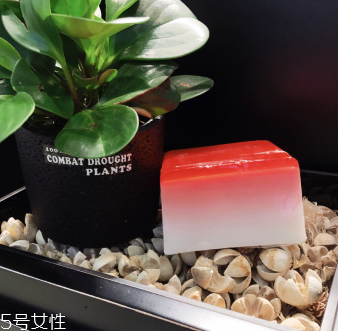 果凍肥皂怎么做 在家自制果凍肥皂步驟 果凍肥皂怎么做 在家自制果凍肥皂步驟