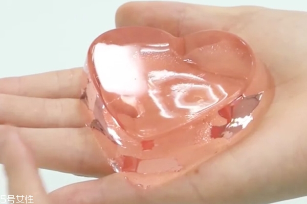 果凍肥皂怎么做 在家自制果凍肥皂步驟 果凍肥皂怎么做 在家自制果凍肥皂步驟