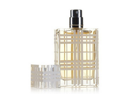 如何根據(jù)年齡氣質(zhì)挑選香水 最受女性歡迎的香水品牌 如何根據(jù)年齡氣質(zhì)挑選香水 最受女性歡迎的香水品牌