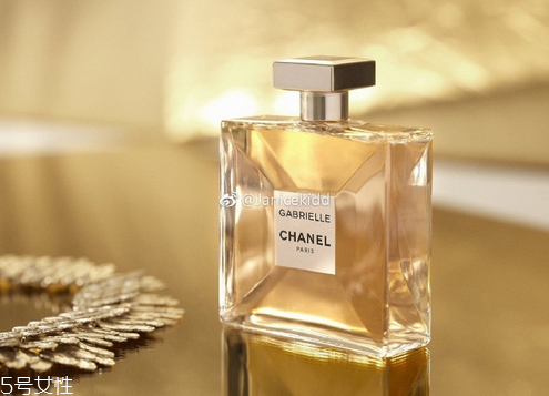 香奈兒嘉柏麗香水好聞嗎 香奈兒嘉柏麗香水價(jià)格 香奈兒嘉柏麗香水好聞嗎 香奈兒嘉柏麗香水價(jià)格