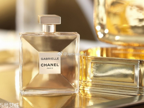 香奈兒嘉柏麗香水好聞嗎 香奈兒嘉柏麗香水價(jià)格 香奈兒嘉柏麗香水好聞嗎 香奈兒嘉柏麗香水價(jià)格
