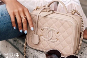 chanel相機(jī)包多少錢？香奈兒相機(jī)包價格
