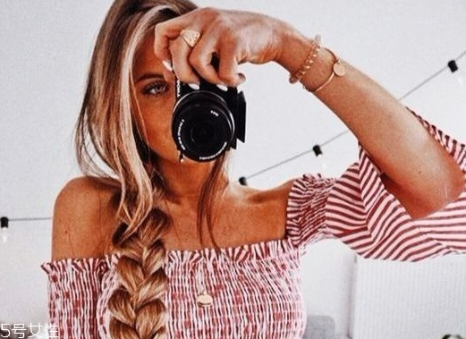 12星座2018年5月運(yùn)勢大解析 單身水瓶會陷入熱戀 12星座2018年5月運(yùn)勢大解析 單身水瓶會陷入熱戀