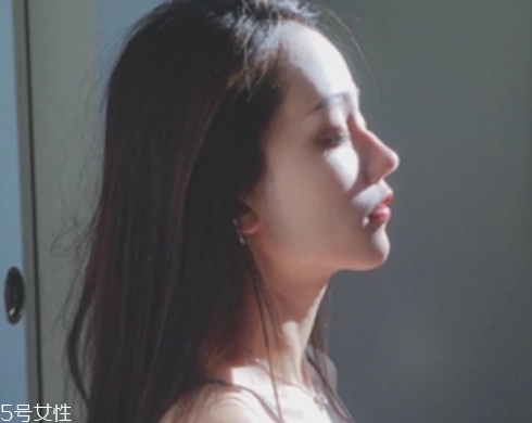 12星座2018年5月運(yùn)勢大解析 單身水瓶會陷入熱戀 12星座2018年5月運(yùn)勢大解析 單身水瓶會陷入熱戀