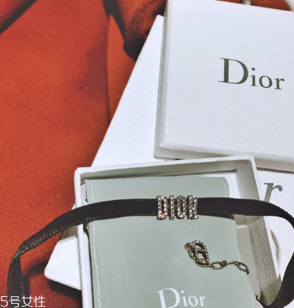 項(xiàng)鏈分大小號嗎？項(xiàng)鏈有大小號之分嗎