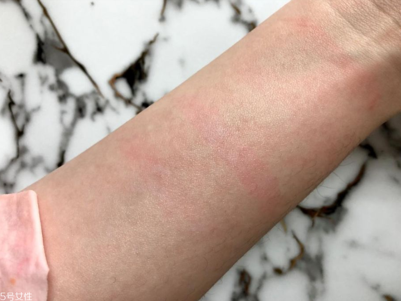 奢侈品唇釉哪個(gè)好 大牌唇釉實(shí)測大評比 奢侈品唇釉哪個(gè)好 大牌唇釉實(shí)測大評比