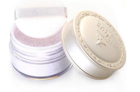 散粉可以放冰箱嗎 散粉凝結(jié)的處理方法 散粉可以放冰箱嗎 散粉凝結(jié)的處理方法