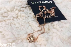 紀(jì)梵希項鏈?zhǔn)鞘裁床馁|(zhì)？紀(jì)梵希項鏈材質(zhì)介紹