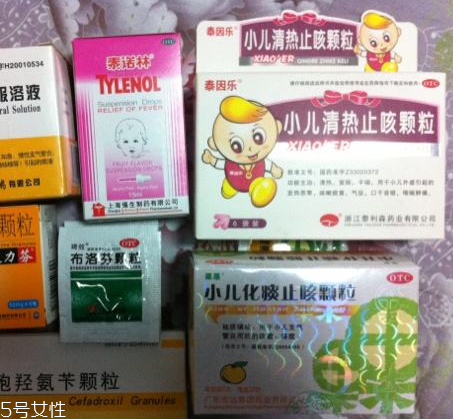 退燒藥會(huì)引起嘔吐嗎？吃退燒藥會(huì)吐嗎？