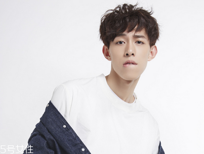 送男朋友香水哪個牌子好 經典男士香水排行榜 送男朋友香水哪個牌子好 經典男士香水排行榜