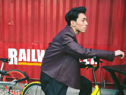 送男朋友香水哪個牌子好 經典男士香水排行榜 送男朋友香水哪個牌子好 經典男士香水排行榜