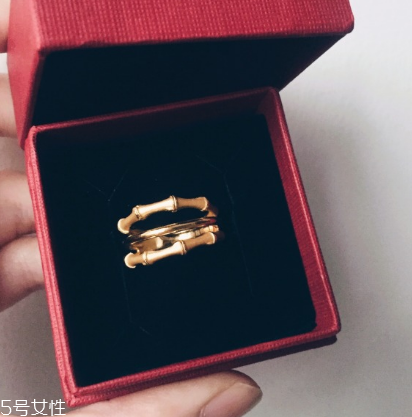 戒指可以戴大拇指嗎？戒指能不能戴在大拇指