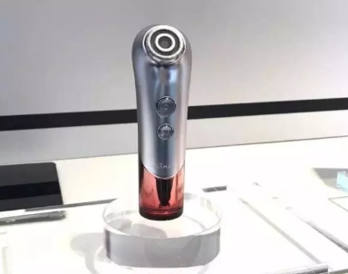 雅萌射頻美容儀防水嗎？雅萌Bloom射頻美容儀可以水洗嗎