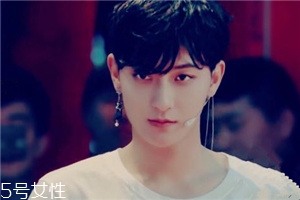 chanel星星耳環(huán)多少錢(qián)？香奈兒星星耳環(huán)價(jià)格