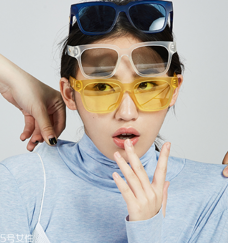 墨鏡什么顏色好看？墨鏡顏色推薦