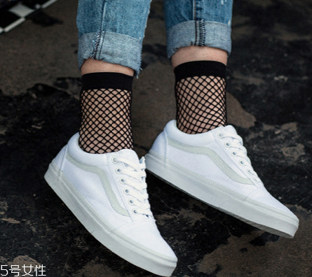 今年流行什么顏色帆布鞋？帆布鞋顏色推薦