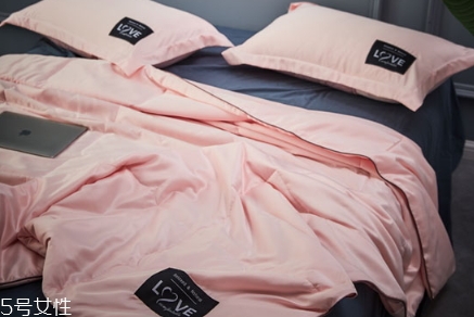 天絲是化纖嗎？天絲面料起球嗎